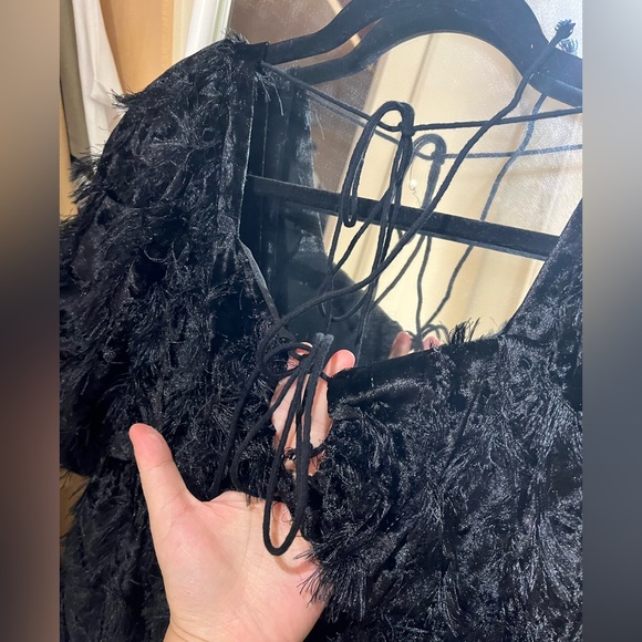 BOGO: Feather little black dress (high quality) - Picture 5 of 7